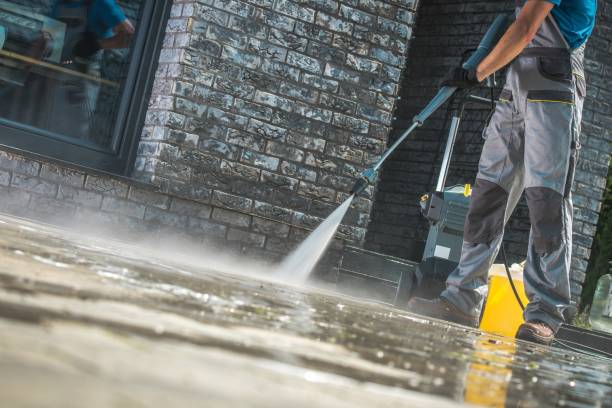 Best Sign and Awning Cleaning  in Leetonia, OH