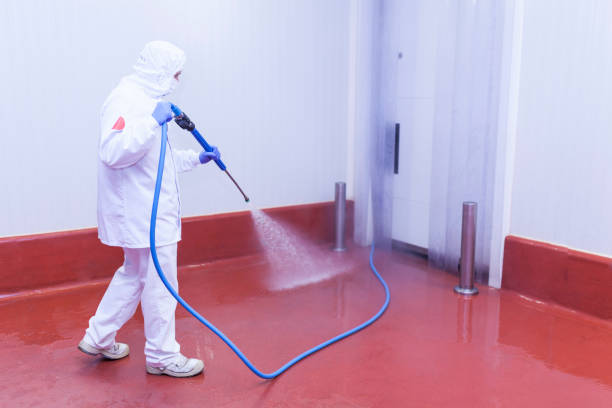 Best Factory Floor Cleaning  in Leetonia, OH